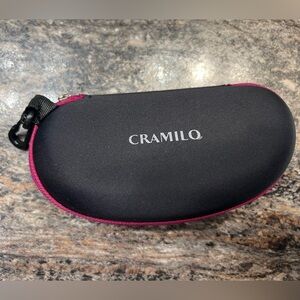 CRAMILO Hard Glasses Sunglasses Case Black Zipper Carabiner Clip Large